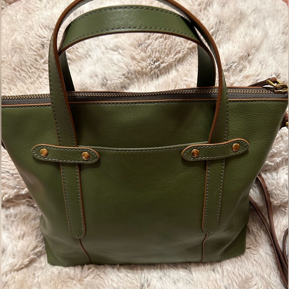 Fossil purse